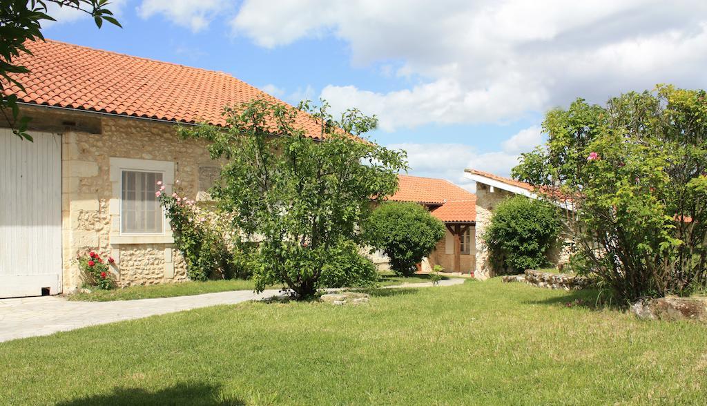 Bed and Breakfast Relais de La Ganache à Saint-Astier  Extérieur photo